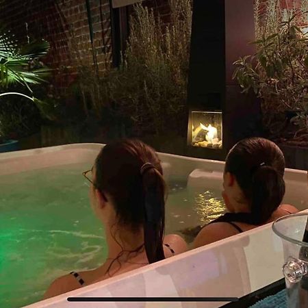شقة Le Jacuzzi De Marie توركوان المظهر الخارجي الصورة