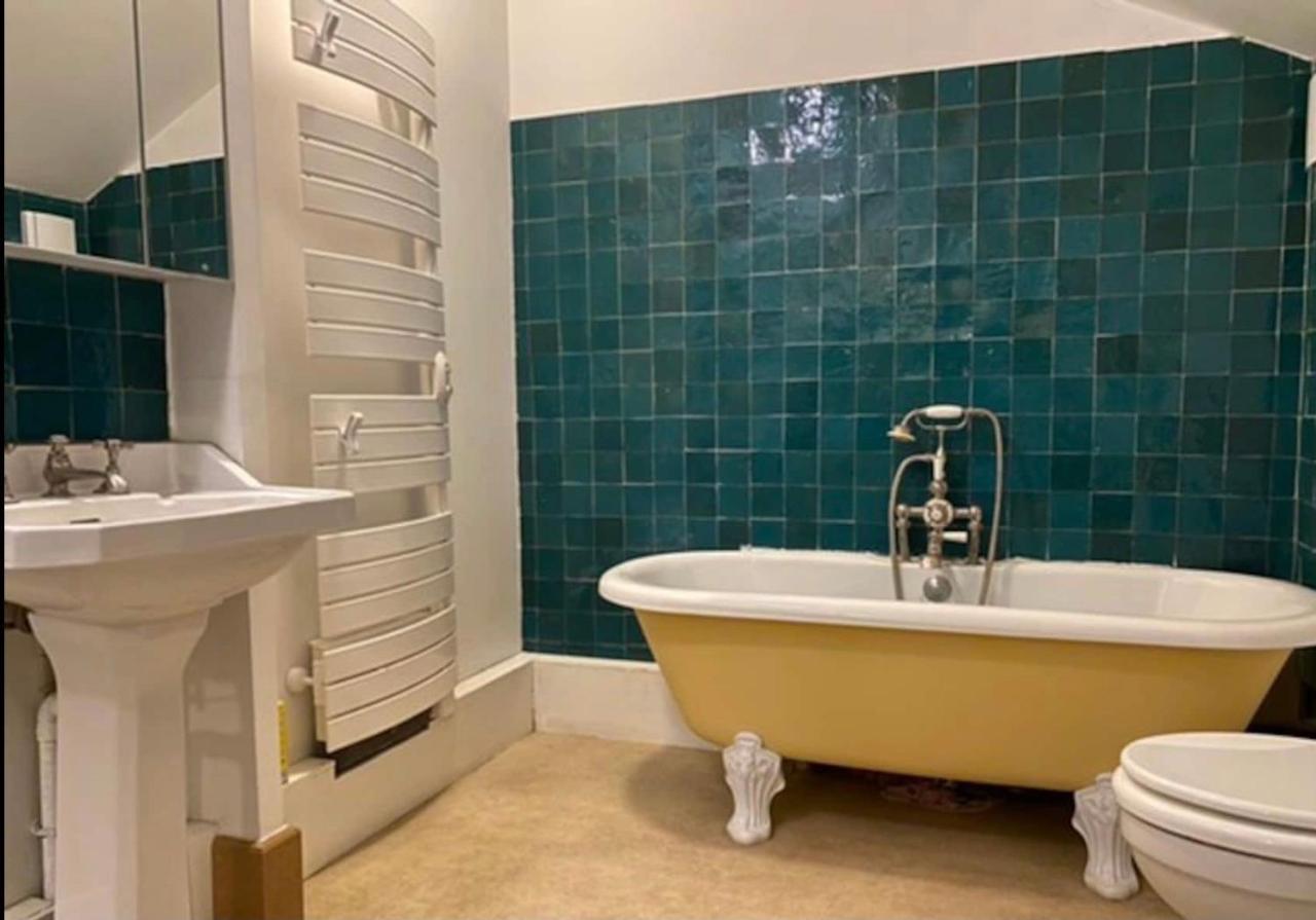 شقة Le Jacuzzi De Marie توركوان المظهر الخارجي الصورة